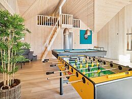 Luxury Pool Retreat by Sea - By Traum Ferienwohnungen