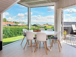 6 Person Holiday Home in Sjolund-by Traum