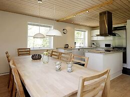 8 Person Holiday Home in Fjerritslev-by Traum