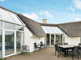 Sprawling Holiday Home With Swimming Pool in Ringkøbing