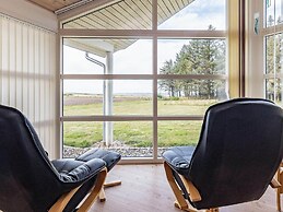 8 Person Holiday Home in Spottrup