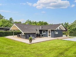 8 Person Holiday Home in Aabenraa