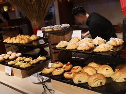 Grand Mercure Hanoi