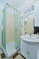 Apartments Nina Hvar town