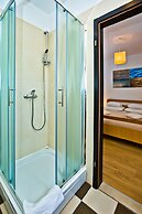 Apartments Nina Hvar town