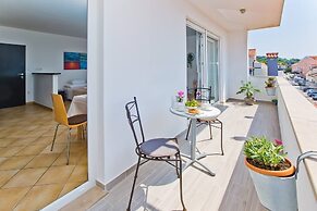 Apartments Nina Hvar town