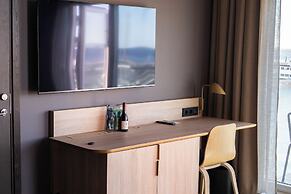 Clarion Hotel Sea U