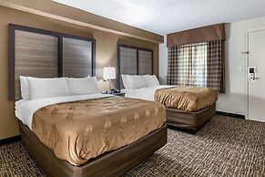 Quality Inn & Suites Spring Lake - Fayetteville near Fort Bragg