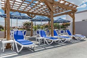 Quality Inn & Suites Spring Lake - Fayetteville near Fort Bragg