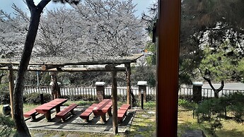 Hotel Jirisan Sunlight