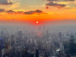 J Hotel, Shanghai Tower