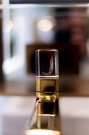 J Hotel, Shanghai Tower