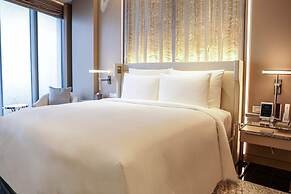 J Hotel, Shanghai Tower