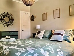 Exquisite and Modern Loft