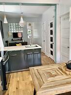 Exquisite and Modern Loft