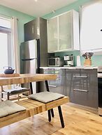 Exquisite and Modern Loft