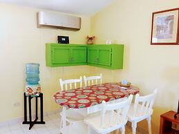 Nice Apartment Equipped With 2 Bedrooms Very Close to the Malecon and 