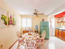 Nice Apartment, Equipped Near the Malecon and the Beach