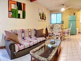 Nice Apartment, Equipped Near the Malecon and the Beach