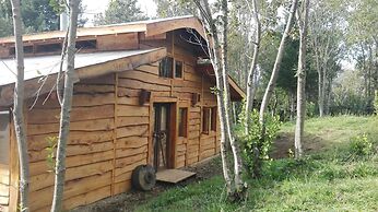 Cabaña Rústica 2 Maravillosa,con Troncos Nativos, con Orilla de Río Tr