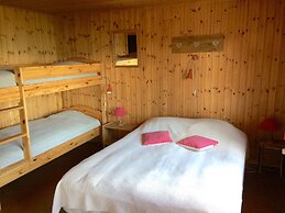 Outstanding Chalet for Groups South Facing Breathtaking Views all Year