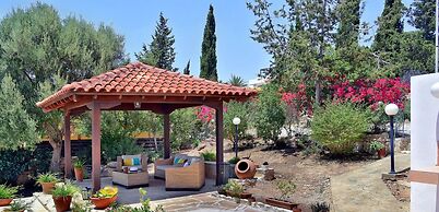 Large Pool & Garden, Billiard, Peaceful Area, Near to the Sea, Coral B