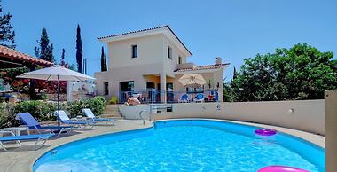 Large Pool & Garden, Billiard, Peaceful Area, Near to the Sea, Coral B