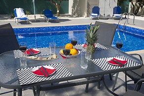 Stunning new Beach Front Villa,1st Line to the Beach, Large Pool, Wond