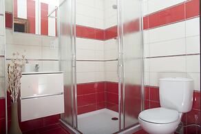 Stunning new Beach Front Villa,1st Line to the Beach, Large Pool, Wond