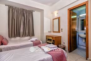 Wonderful Quiet Area, Completely Privacy, Large Private Pool, Colourfu