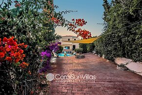 Wonderful Quiet Area, Completely Privacy, Large Private Pool, Colourfu