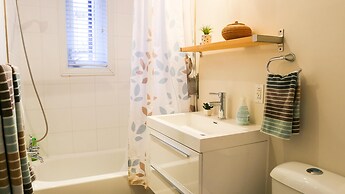 The Authentic and Charming Montrealer