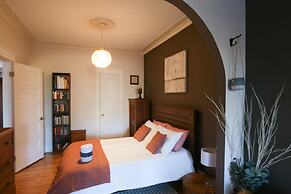 The Authentic and Charming Montrealer