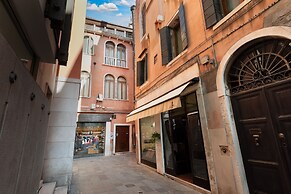 Residenza Manin Apartments