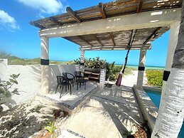Entire House on the Seafront in Chicxulub Puerto, Yuc. Mex
