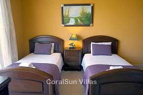 Amazing Luxury Villa, Enormous Heated Pool Jacuzzi, Gym, Games Room In