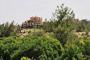 Amazing Luxury Villa, Enormous Heated Pool Jacuzzi, Gym, Games Room In