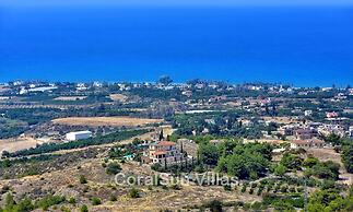 Amazing Luxury Villa, Enormous Heated Pool Jacuzzi, Gym, Games Room In