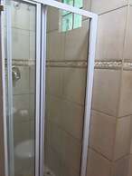 Family Apartment Bloemfontein Cherry Lane Self Catering and BB max 6 G