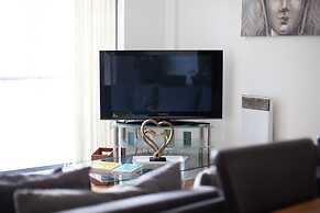 Henry Street - Apt 22