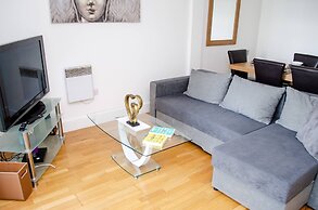 Henry Street - Apt 22