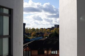 Henry Street - Apt 22