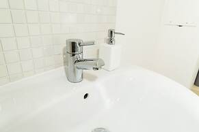 Henry Street - Apt 47