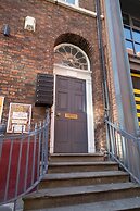 L1 Boutique Apartments