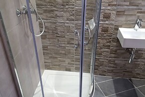 Fully Air-conditioned Traditional Maltese House