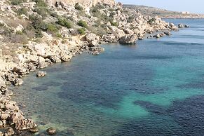 Getawaysmalta - Bayview Apartment in St Paul's Bay