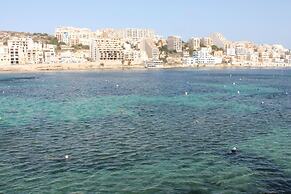 Getawaysmalta - Bayview Apartment in St Paul's Bay