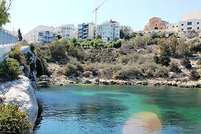 Getawaysmalta - Bayview Apartment in St Paul's Bay