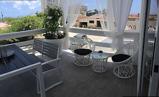 New Fantastic Apartment near Palm Beach