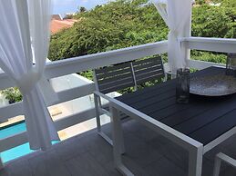 New Fantastic Apartment near Palm Beach